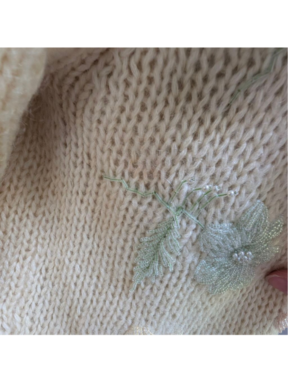 Evan-Picone Vintage Wool Mohair Cream Floral Embroidered Cardigan - Medium - Picture 3 of 16